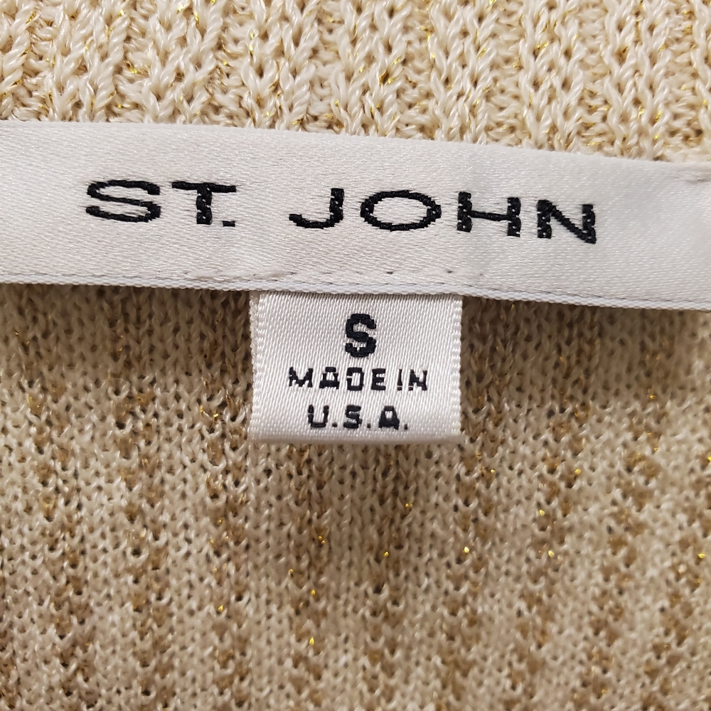 St. JOHN Deep V-neck Sweater Ribbed w/ Metallic Threads Size S - Like NEW! - Picture 10 of 11